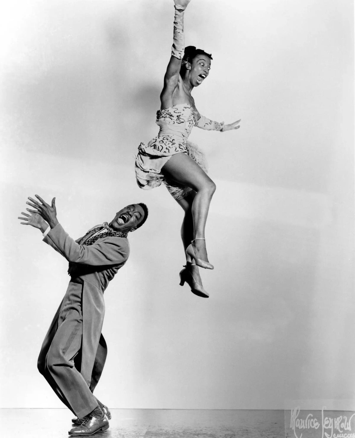 Norma Miller Lindy Hop yaparken