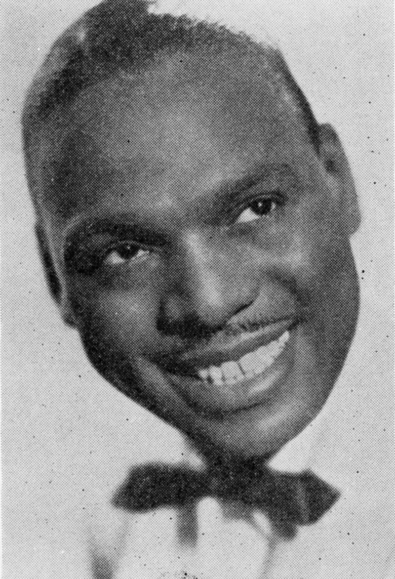 Earl Hines piyano çalarken
